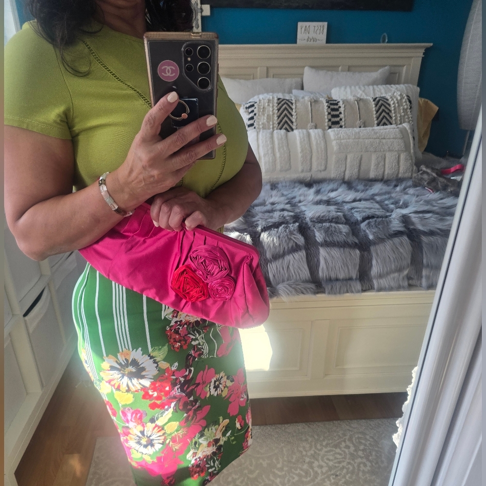 Express Clutch - Picture 12 of 17